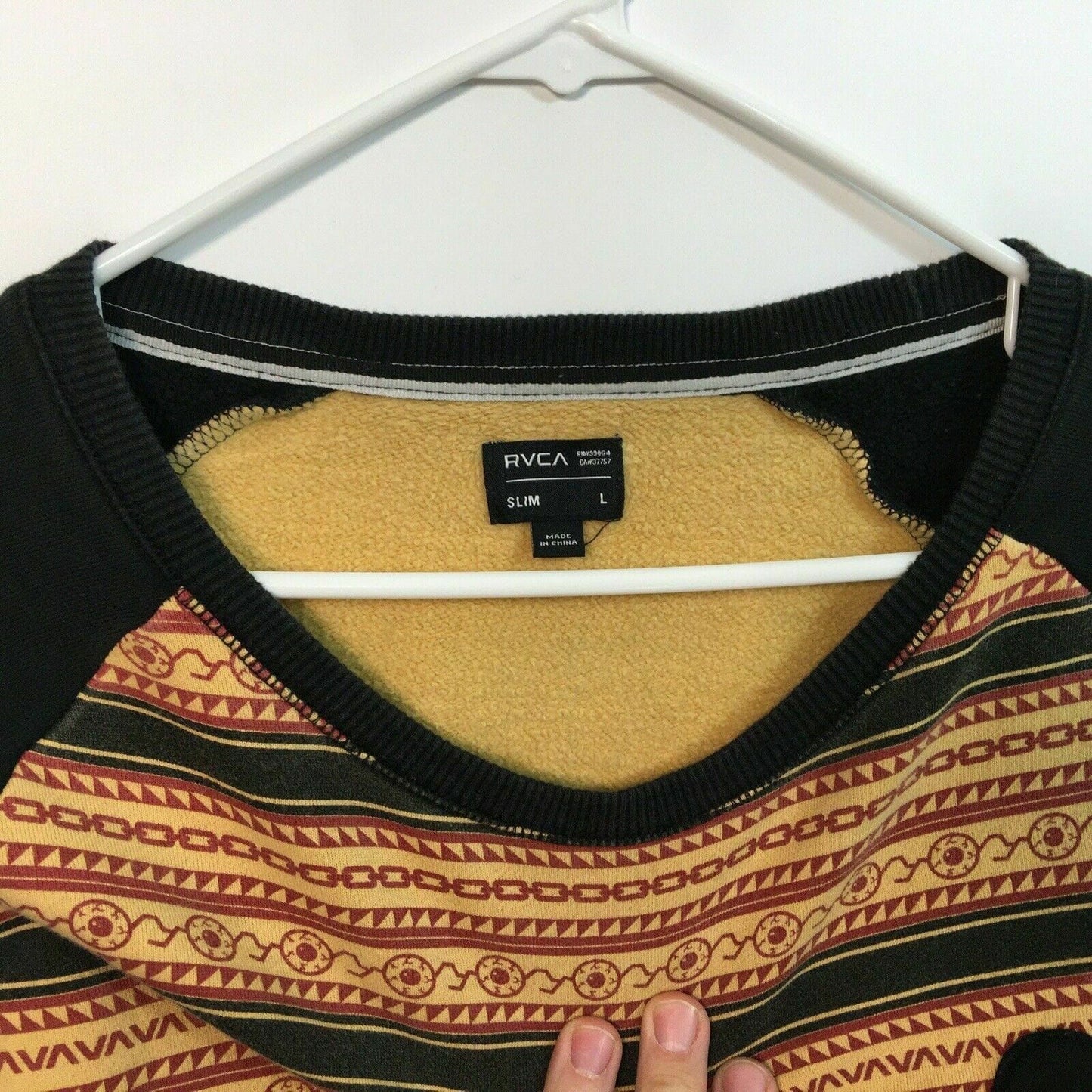 Cozy RVCA Mens Multicolor Geometric Print Pullover Sweatshirt L Long Sleeve - | Buy at Parsimony Shoppes