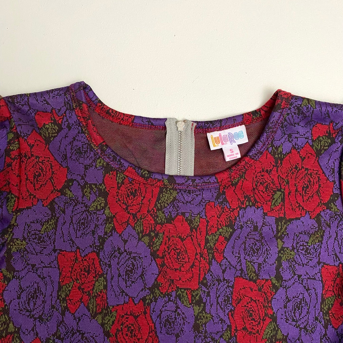 LuLaRoe Amelia Dress | S (6-8) | Purple/Red Roses | S/s | NWT