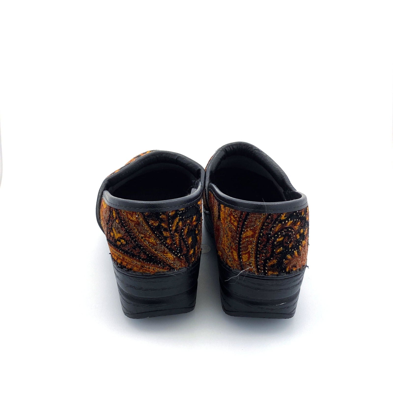 Dansko | Paisley Fabric Tapestry Comfort Shoes Clogs | Color: Multicolor | Size: 37 | Pre-Owned -  | Buy at Parsimony Shoppes