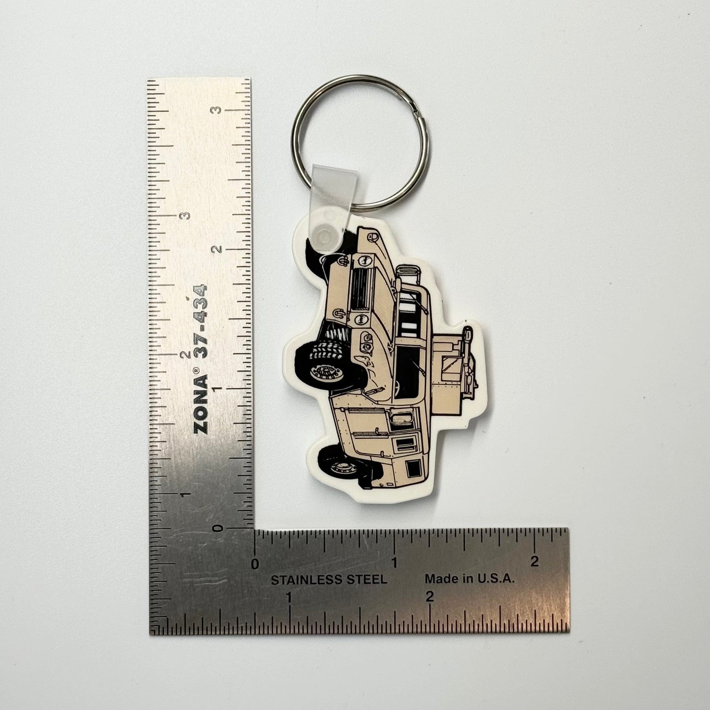‘M1097A1 UP-ARMORED HHV AM General’ Keychain Key Ring Rubber Pre-Owned