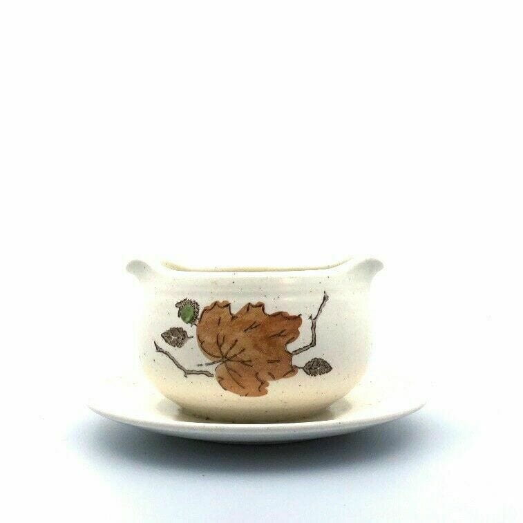 Elegant Metlox Poppytrail WOODLAND Gold Gravy Fastand Oak Leaf Pattern - | Buy at Parsimony Shoppes