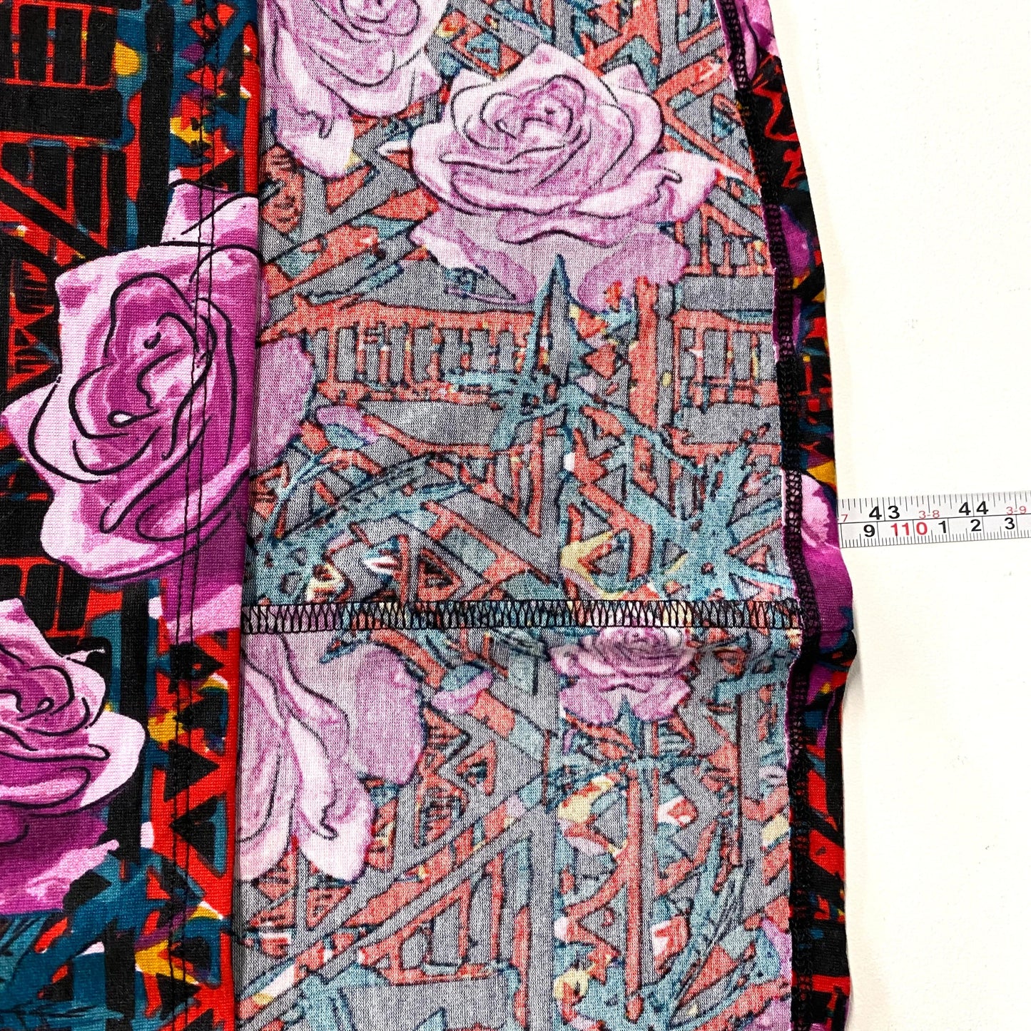 LuLaRoe Womens XS Purple/Red/Blue Abstract/Floral 'Carly' S/s Swing Dress NWT