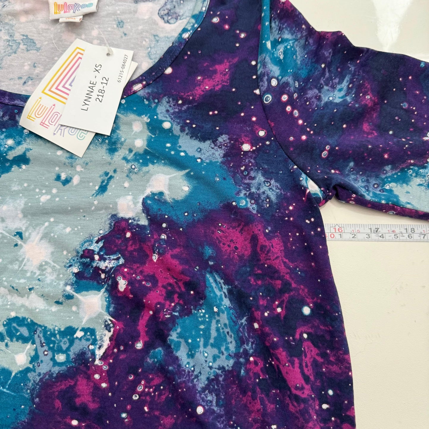 LuLaRoe Vault | Lynnae L/s Top | Size: XS (2-4) | Black/Blue | Outerspace | NWT