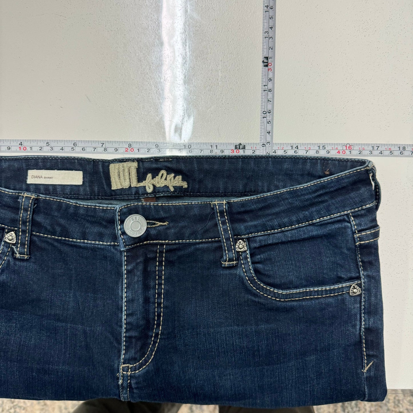 KUT From The Cloth Denim Skinny Jeans ‘Diana’ - Pre-Owned, Size 10 for Women - Blue Color - Casual Everyday Wear
