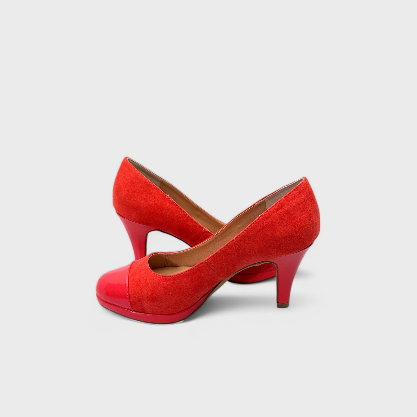 Hot In Hollywood Dress Heels - 6M - Coral Faux Suede - Cap Toe Round Toe Pumps - NIB