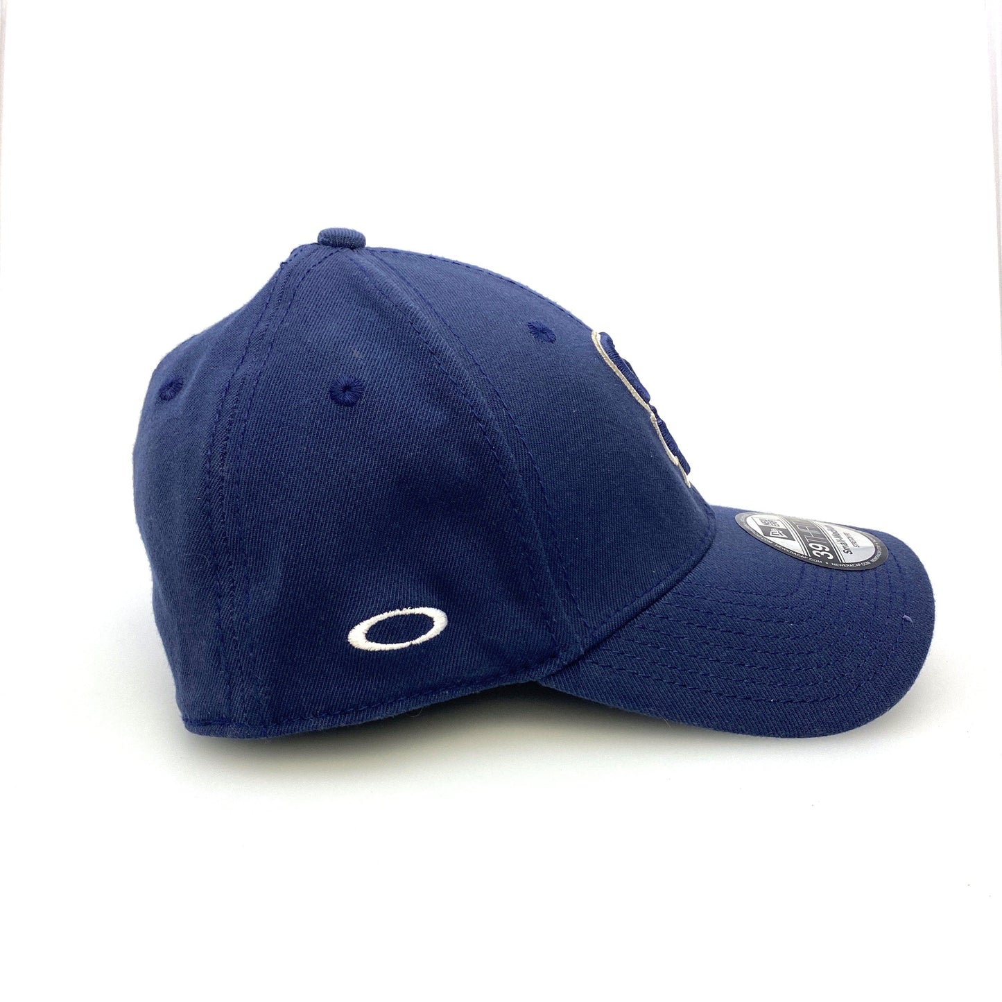 New Era 39thirty Mens San Diego Padres S/M Blue MLB Baseball Hat Oakley Logo