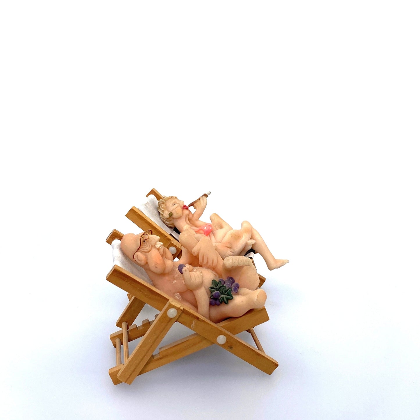 “The Beach Couple” Vintage Resin Novelty Figurines Adult Silly Pre-Owned