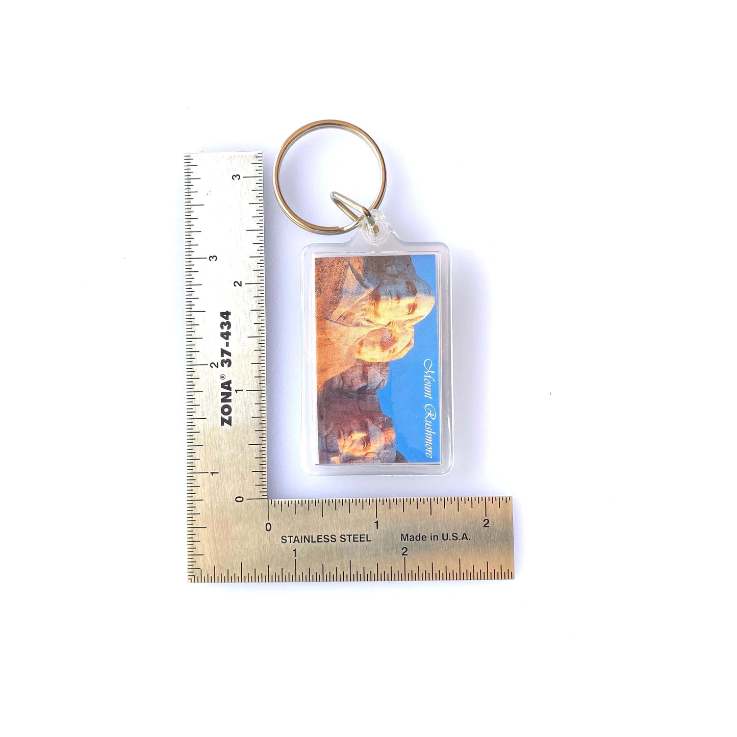 Vintage Mount Rushmore Travel Souvenir Keychain Key Ring Rectangle Clear Acrylic