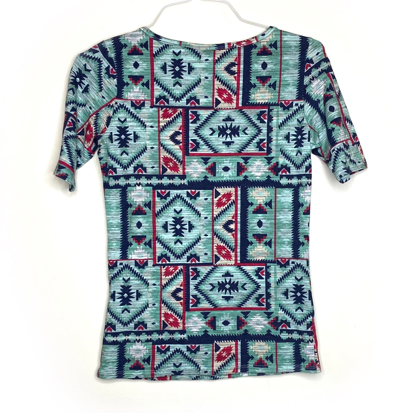LuLaRoe Womens S Red/Blue/Green Gigi Southwestern T-Shirt 1/2 Sleeves NWT