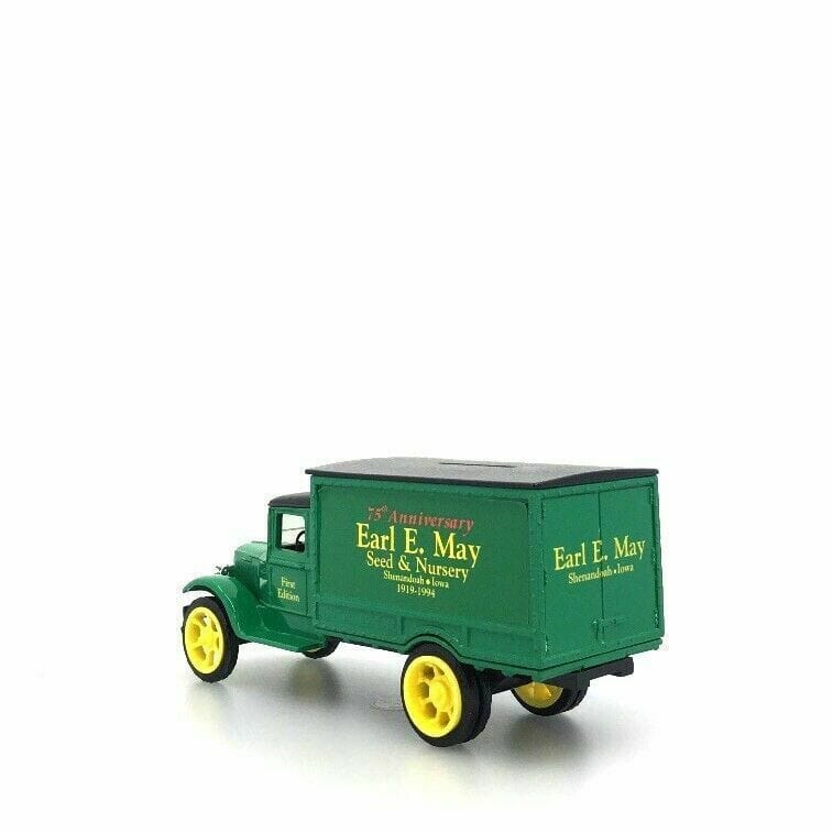 Vintage ERTL Earl May Model Toy Hawkeye Truck Bank Green 1:34 Scale