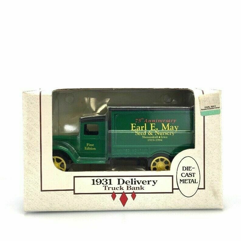 Vintage ERTL Earl May Model Toy Hawkeye Truck Bank Green 1:34 Scale