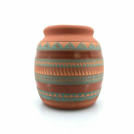 Navajo Maggie Begay Signed Pottery 8” Vase Terra Cotta Hand Etched Gallup, NM 98