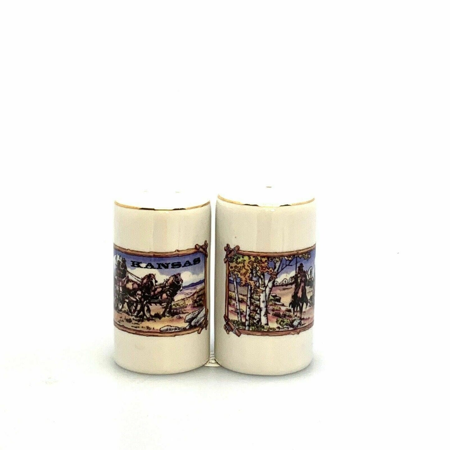 Vintage State of Kansas Souvenir Salt And Pepper Shakers Set Ceramic