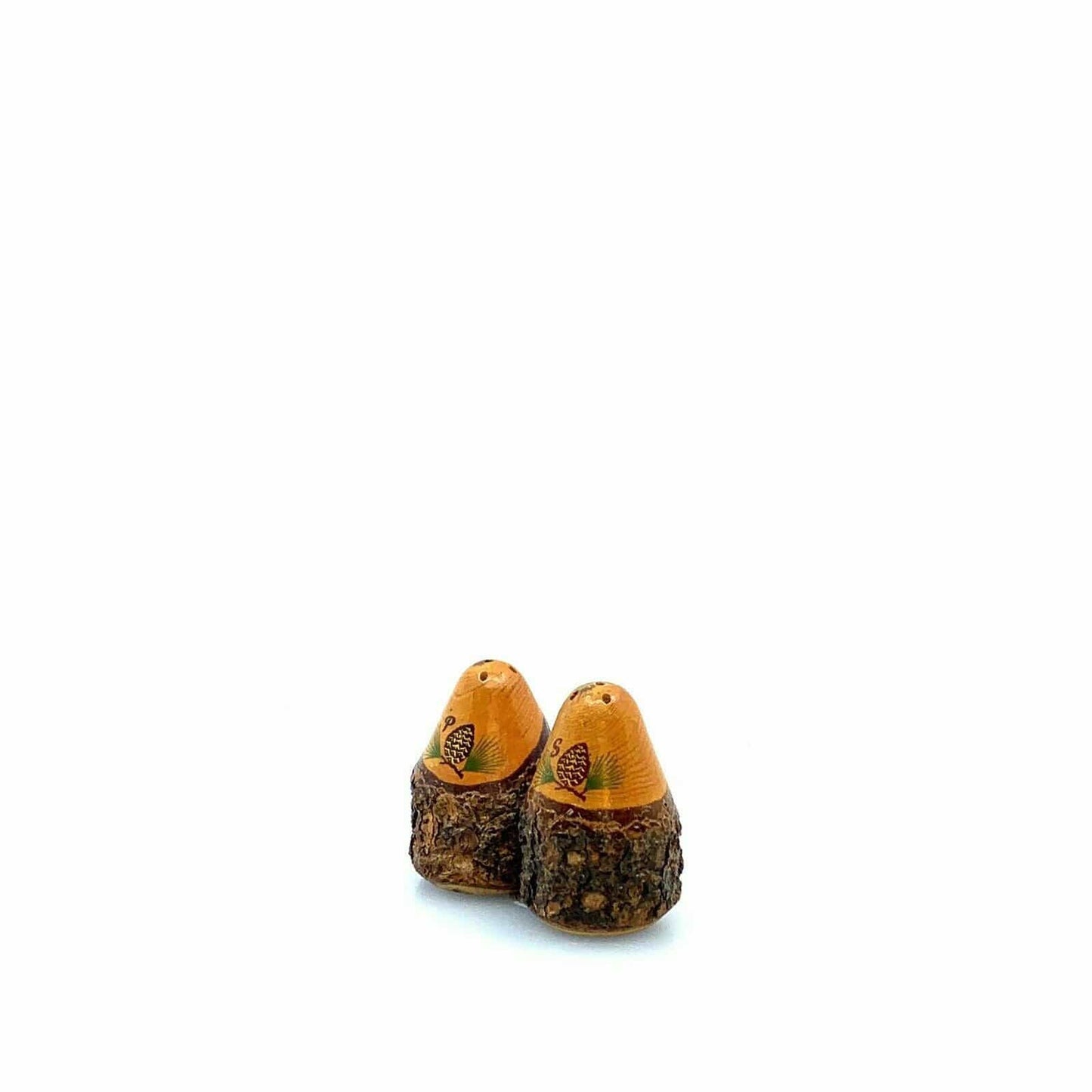 Vintage Carved Wood Salt & Pepper Shakers Rustic Bark Pinecone Cabin Decor