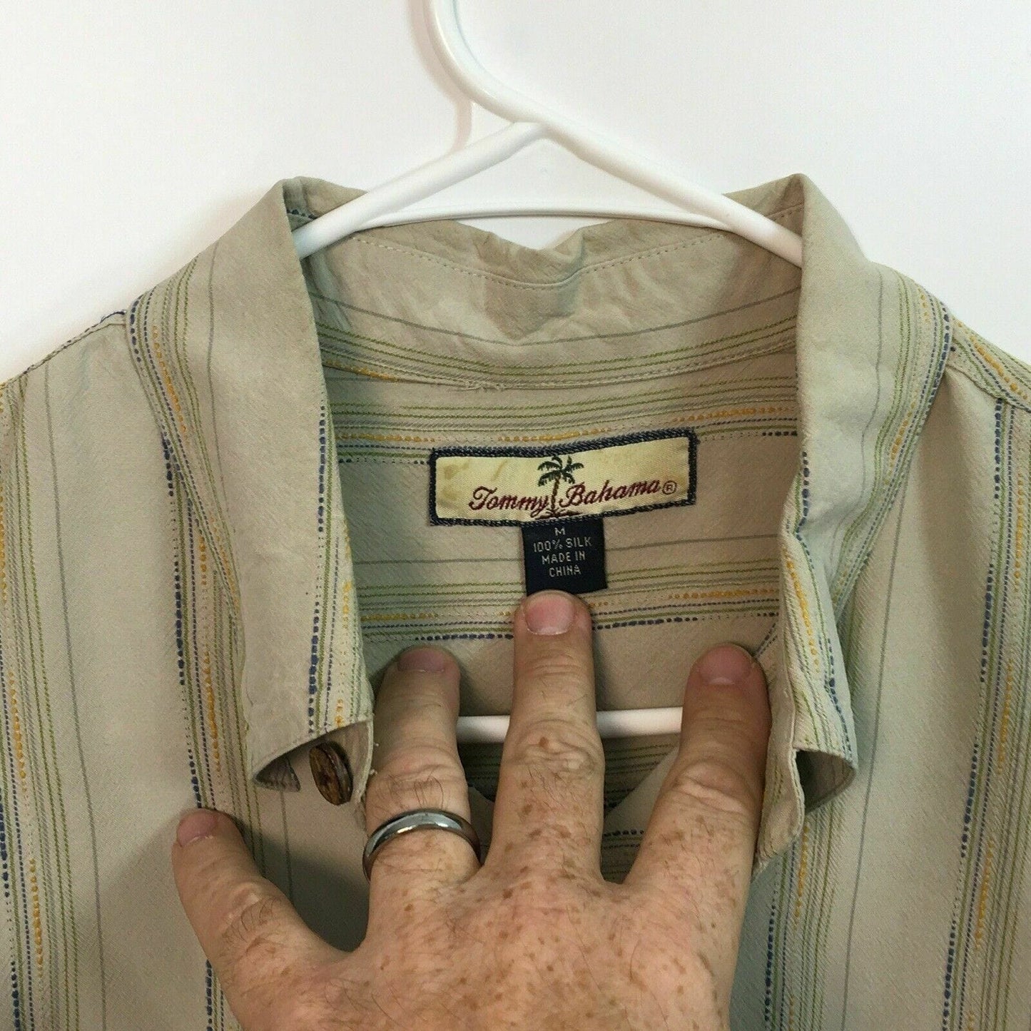 Tommy Bahama Men's Size M Khaki Textured Stripe 100% Silk Short Sleeve Shirt