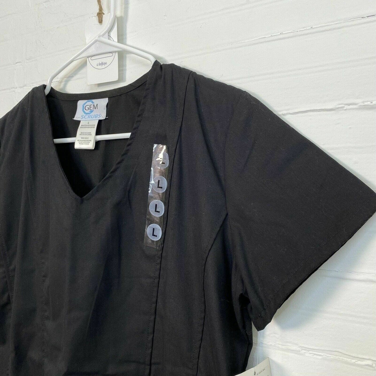 GEM Women's Black Scrub Top - Diamond Collection by Sanibel - Size L - New with Tags