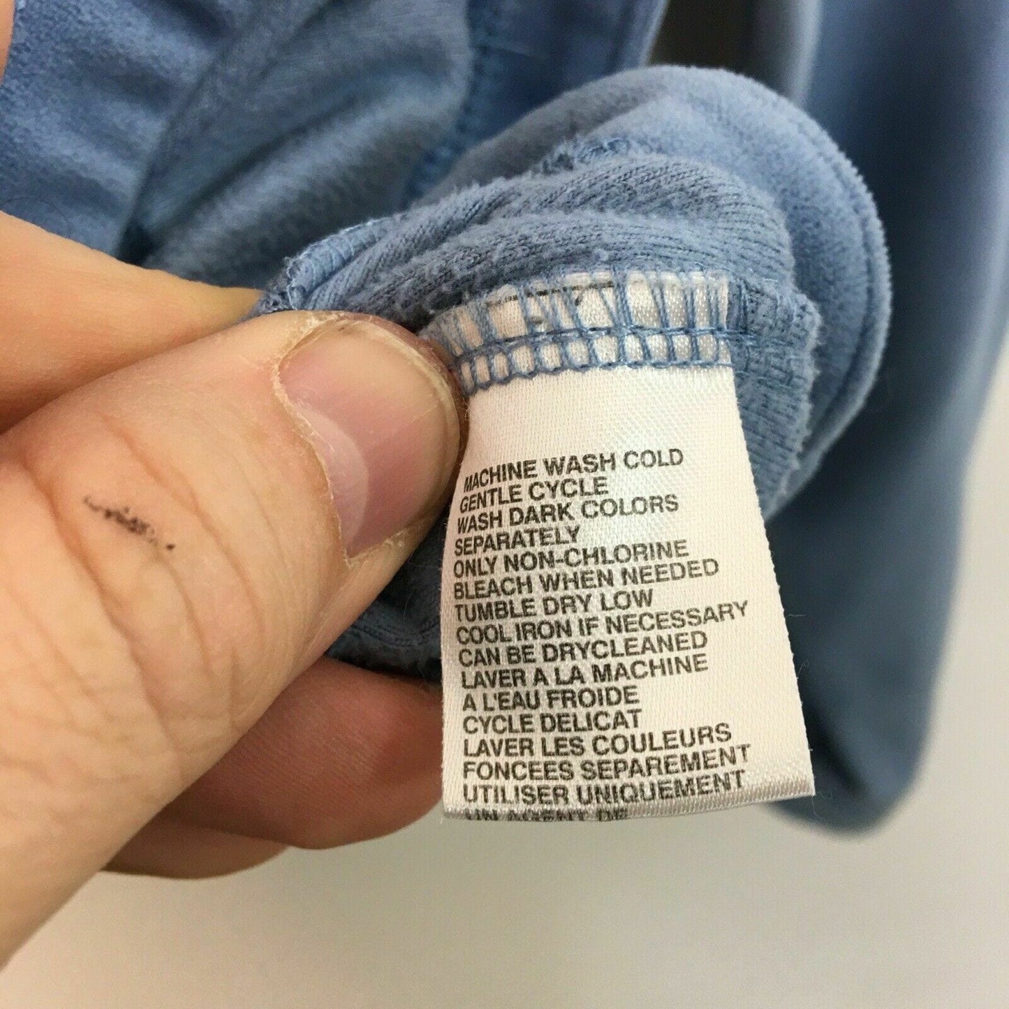 Tommy Bahama Mens 1/4 Zip Pullover Medium Paradise Tech Light Blue