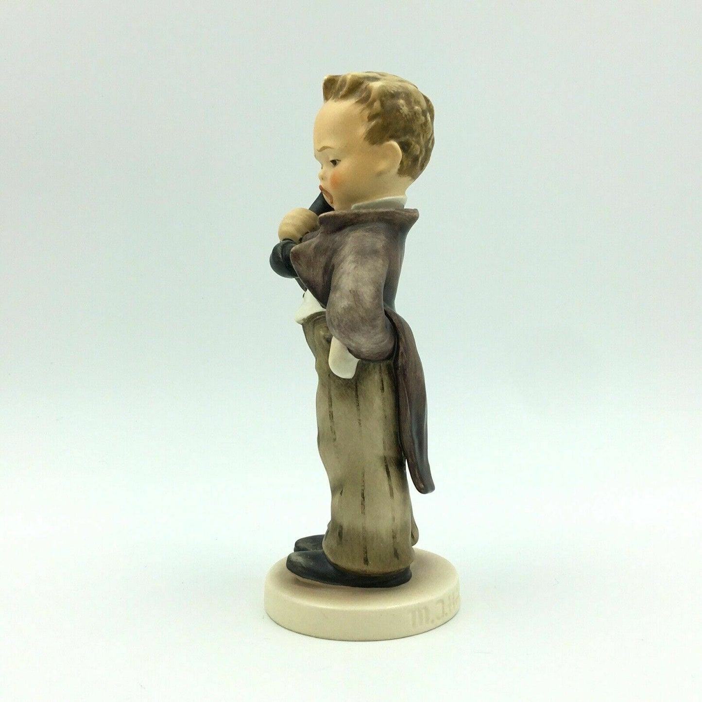 Goebel | HUMMEL Figurine ‘Hello’ Boy On Telephone | 6 inches