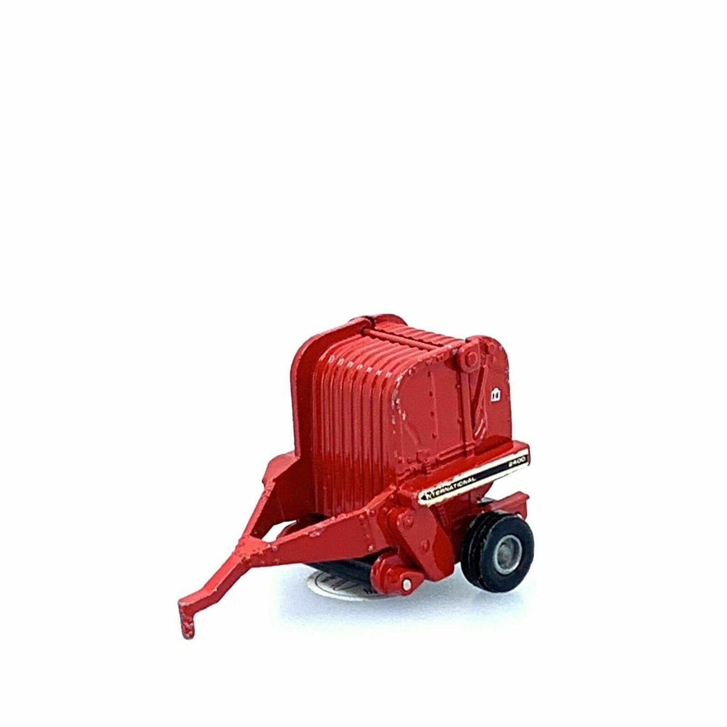Vintage ERTL International 2400 Round Baler Diecast Toy Red 1:64 Scale