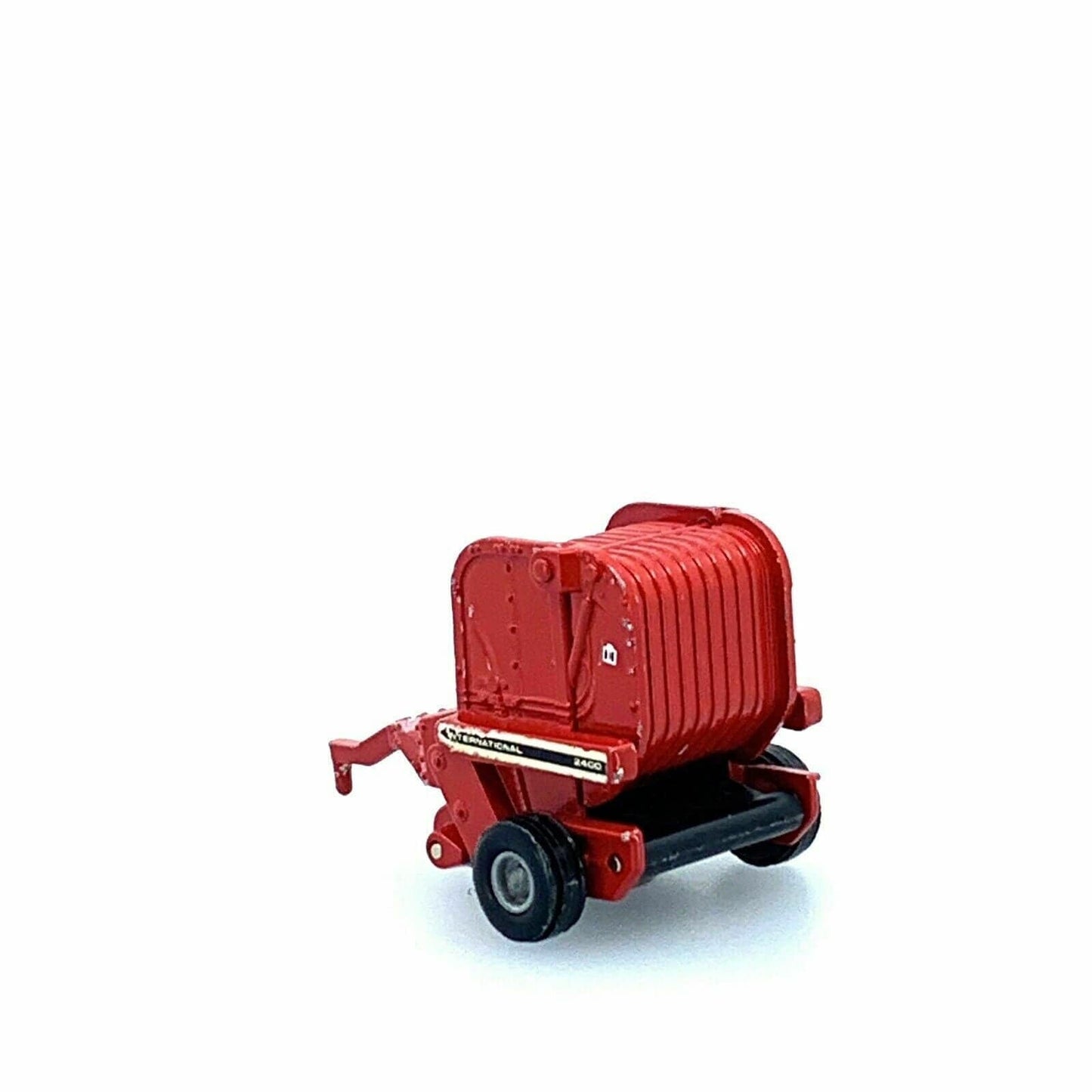 Vintage ERTL International 2400 Round Baler Diecast Toy Red 1:64 Scale