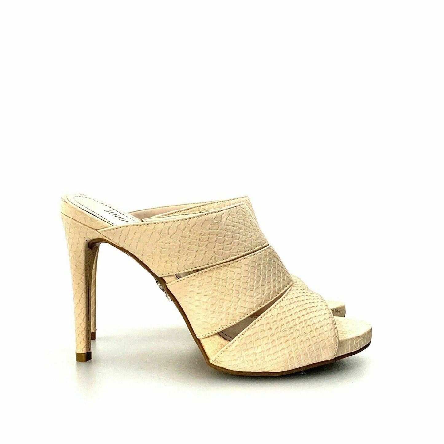 Jennifer Lopez Womens Size 6.5 Ivory White High Heels Peep Toe Jonelle Stiletto