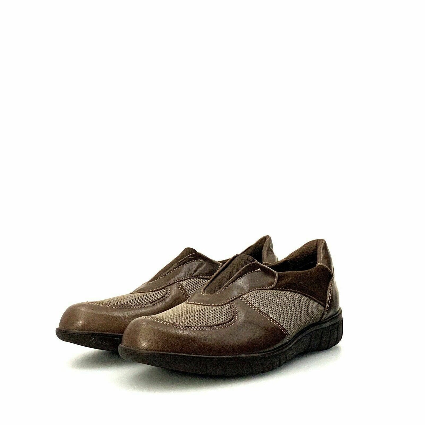 Munro American Womens Size 7.5N Brown Shoes Leather Sneakers Casual Slip Ons
