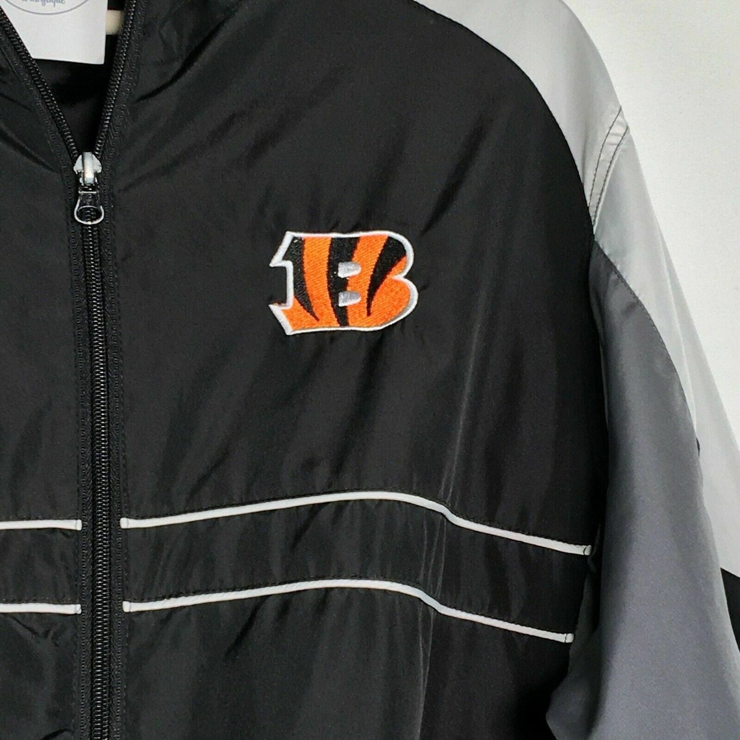Vintage Mens Size L Black Cincinnati Bengals Dunbrooke Zip Up Windbreaker