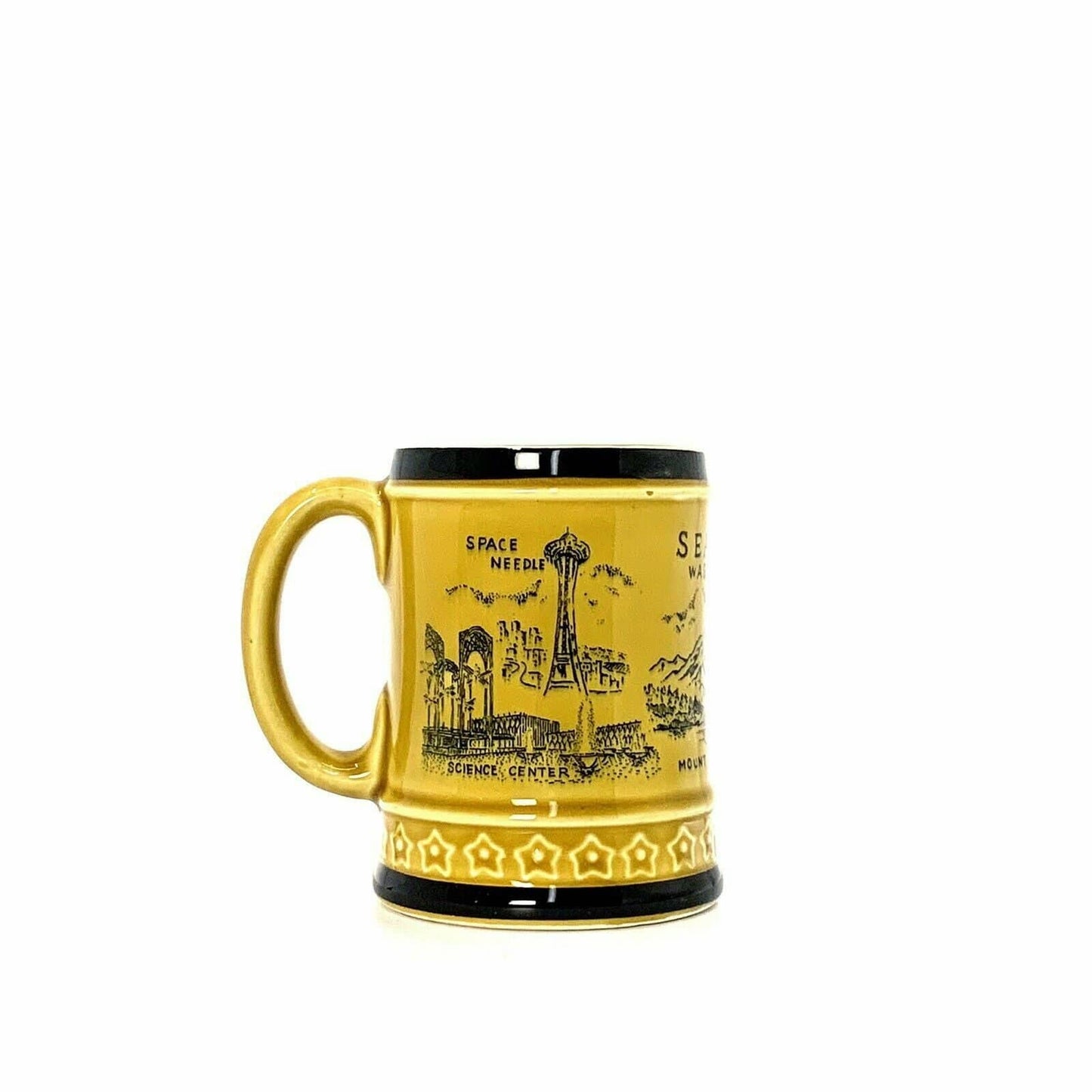 SEATTLE WASHINGTON Ceramic Souvenir Coffee Cup Mug, Yellow - 12 fl oz