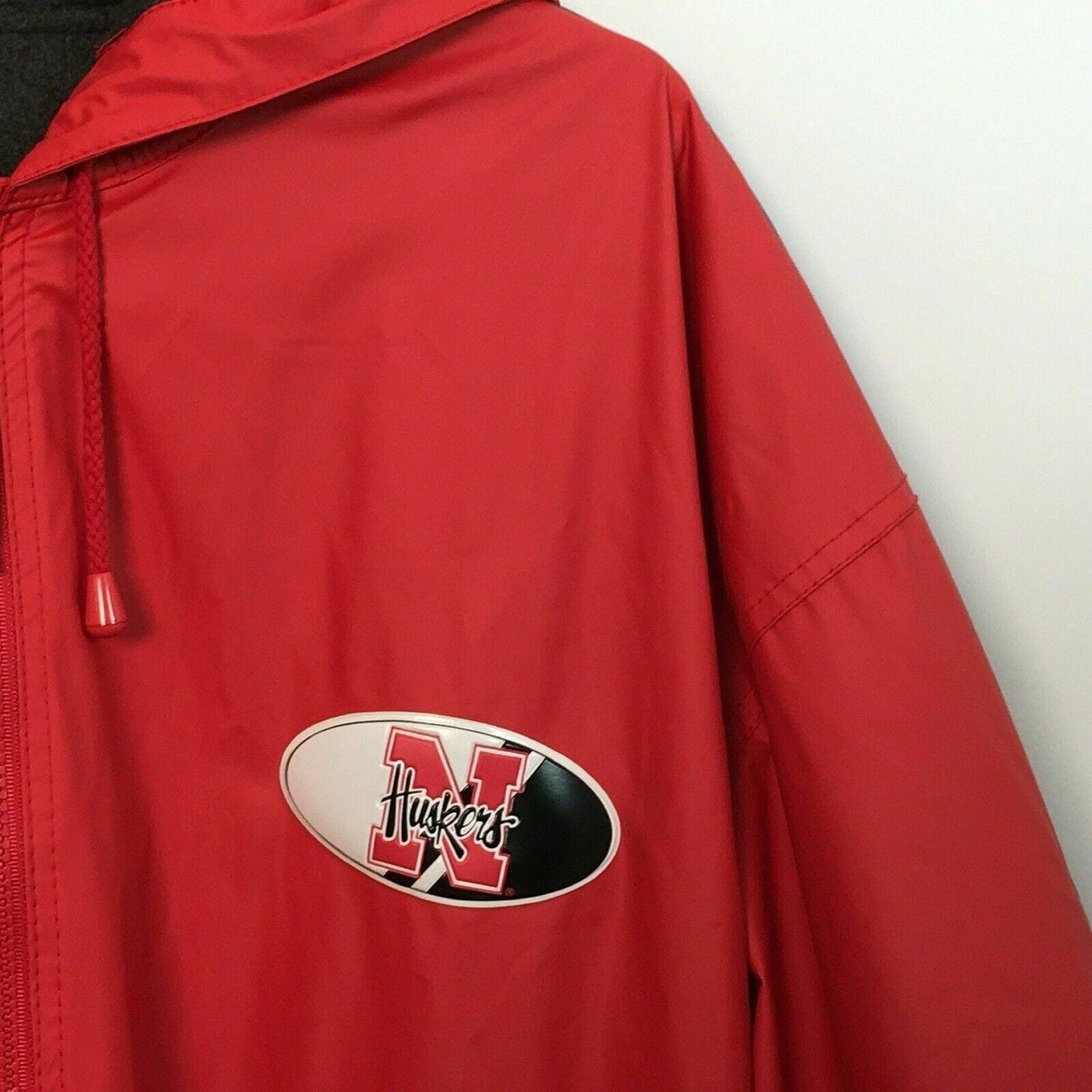 Quirky Nebraska Huskers Vinyl Rain Stadium Jacket - XL Red