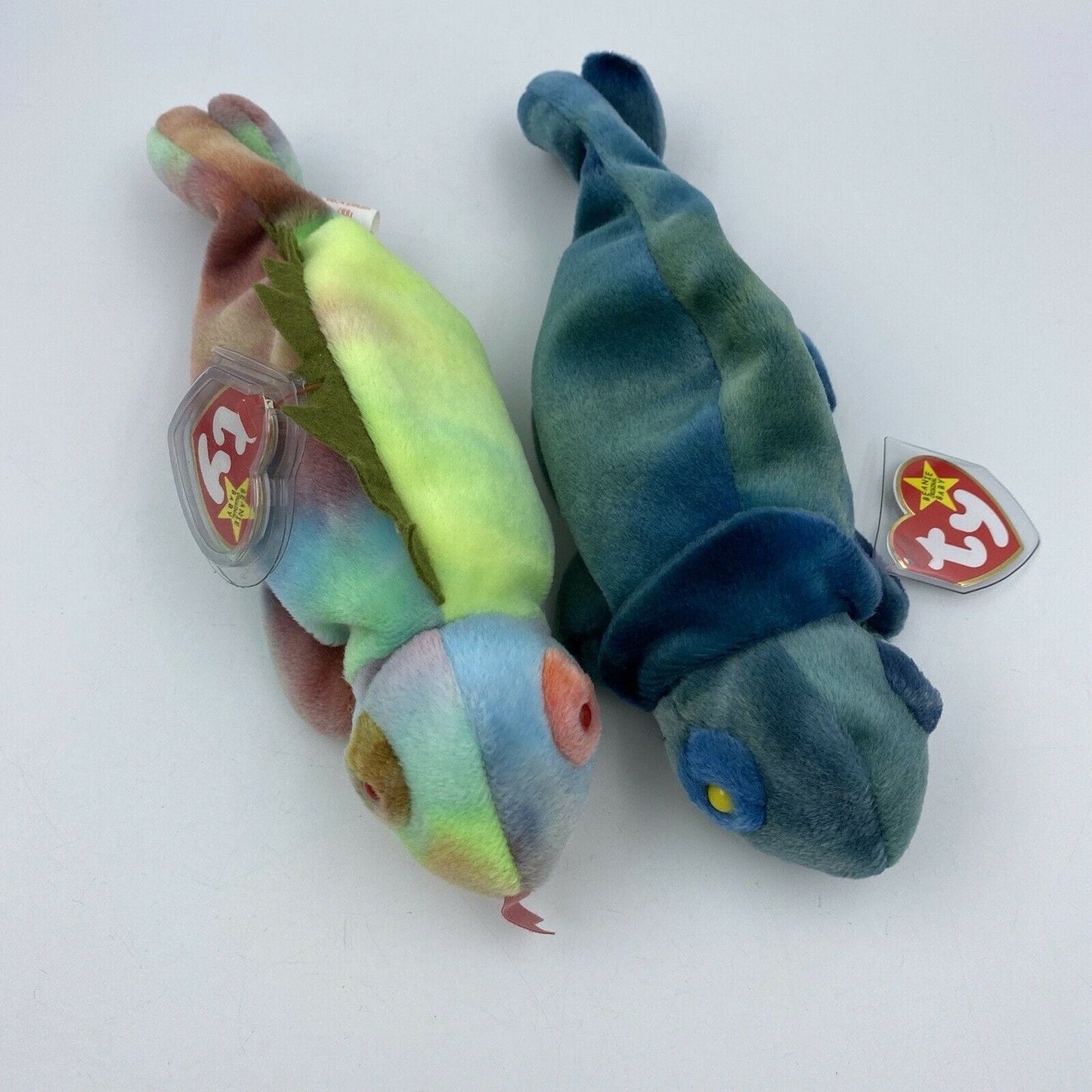 Ty Beanie Babies Rainbow & Iggy 1997 Plush Toy Mint Condition Tag Errors