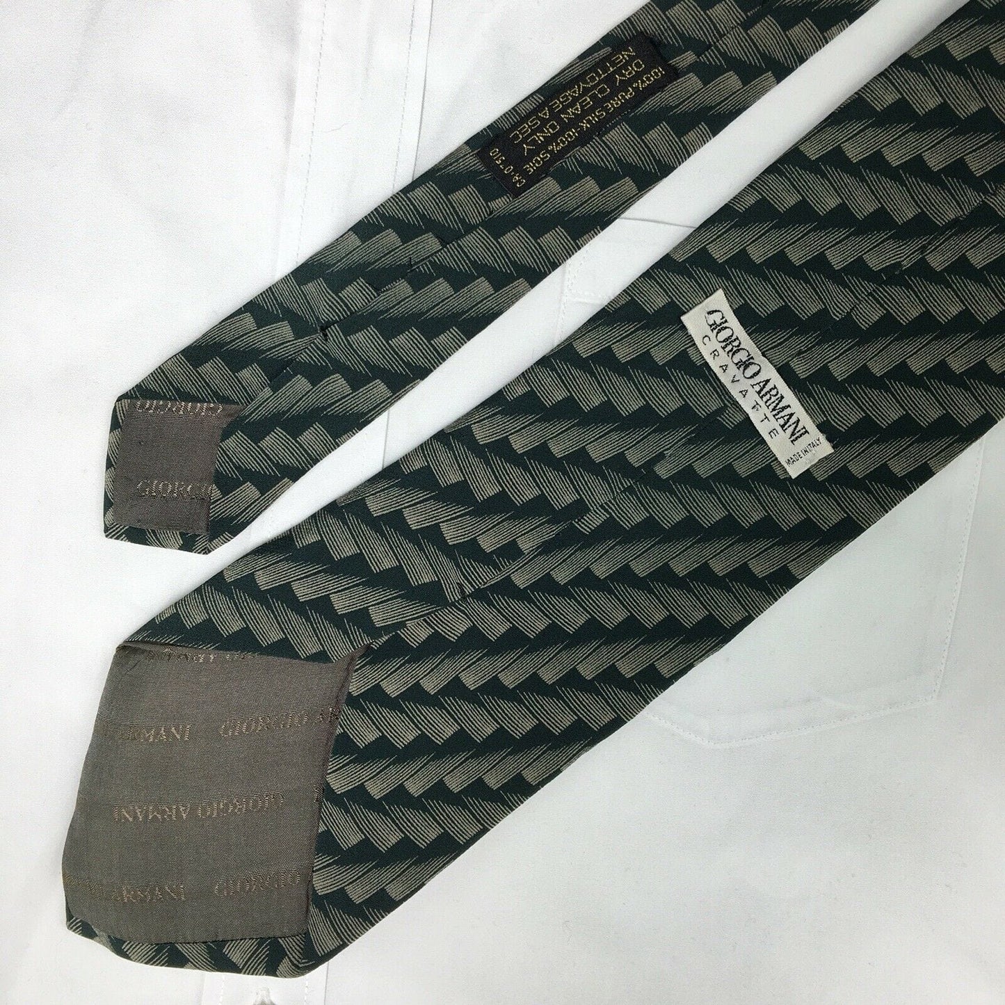 GIORGIO ARMANI Mens Cravatte Green Brushstroke Print 100% Italian Silk Neck Tie 56”