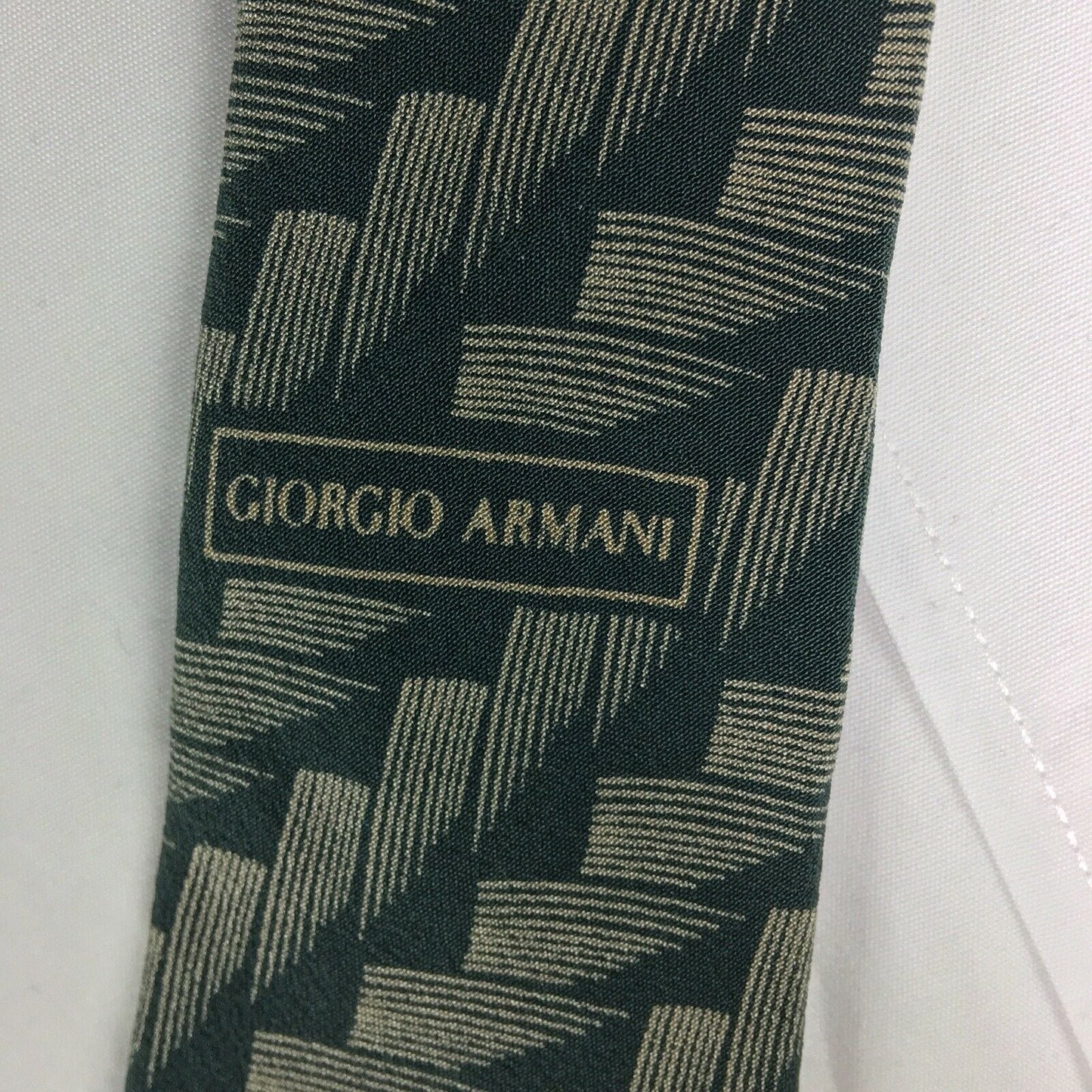 GIORGIO ARMANI Mens Cravatte Green Brushstroke Print 100% Italian Silk Neck Tie 56”
