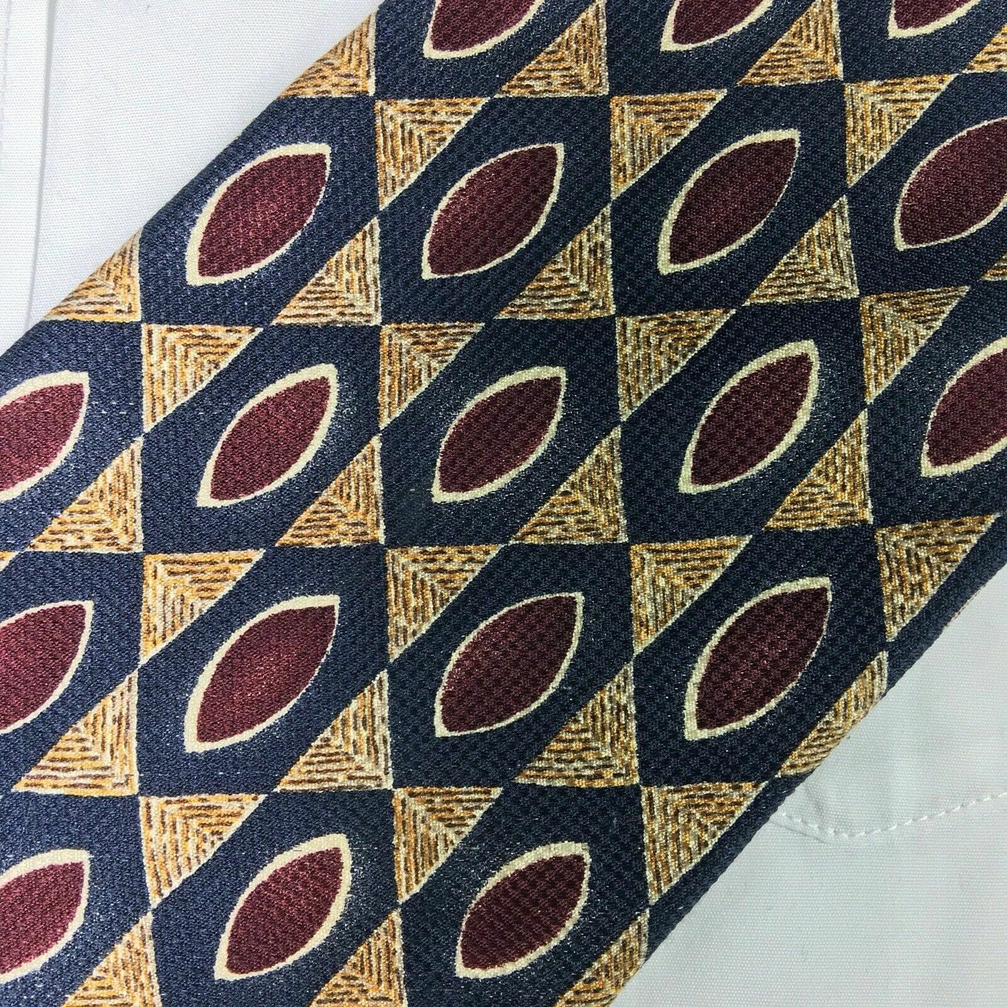 VTG Vito Rufolo Mens Navy/Maroon/Gold Geometric Pattern 100% Silk Neck Tie 58”