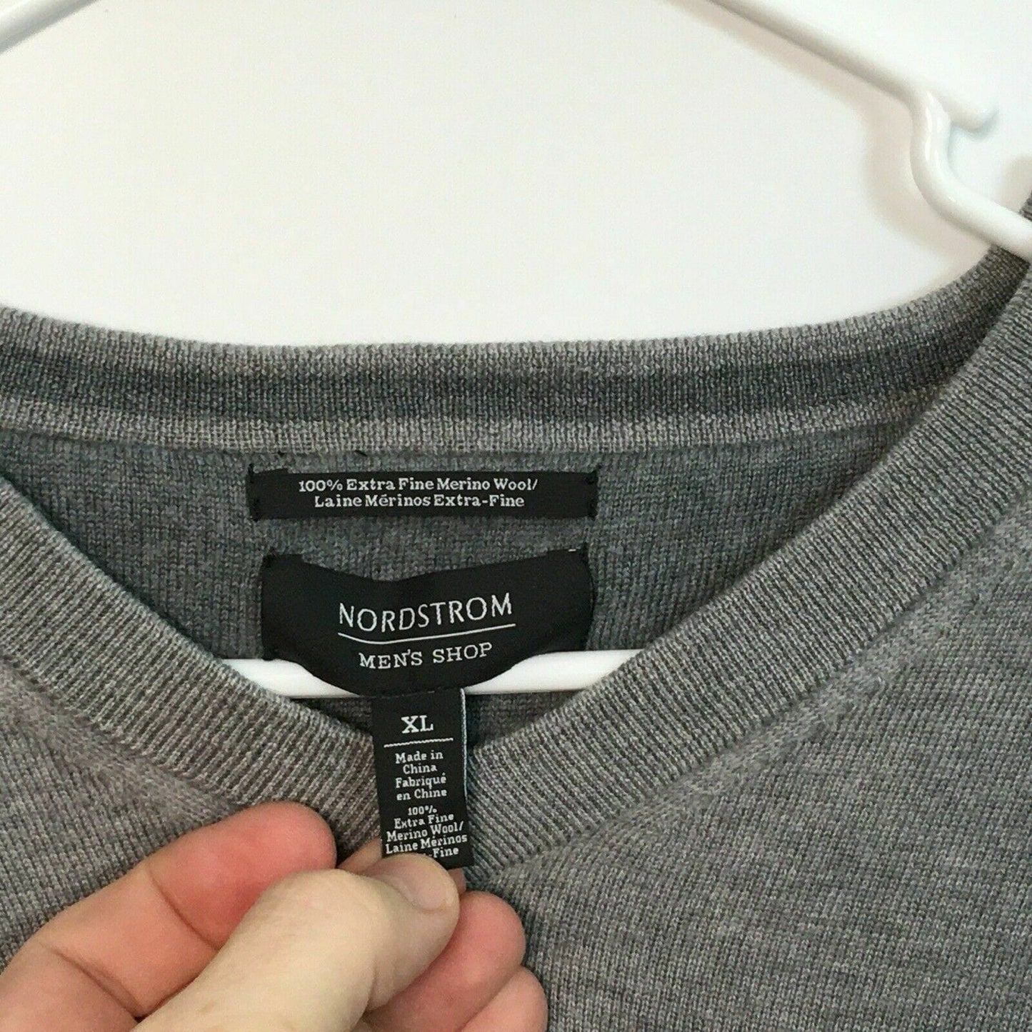Nordstrom Mens V Neck Merino Wool Sweater, Light Gray - Size XL