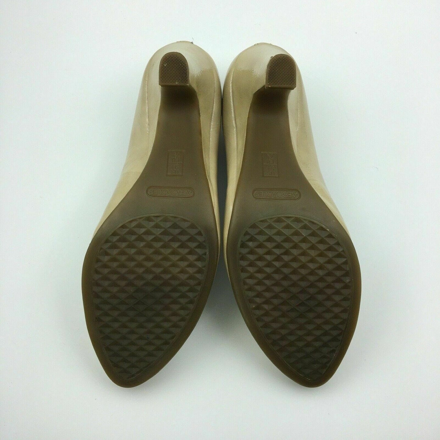Glamorous Aerosoles Womens Leather Heels Shoes Cream Yellow Size 9.5W