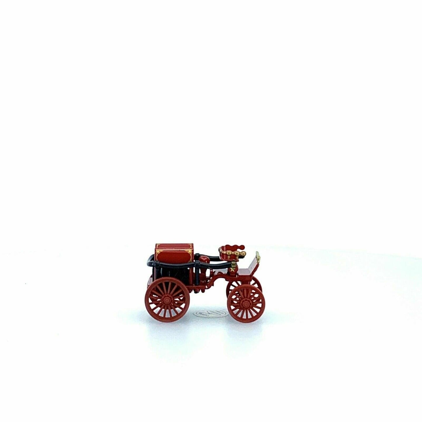Vintage-inspired Readers Digest Fire Truck Horse Drawn Pumper - Red, 1:64 - Very Good