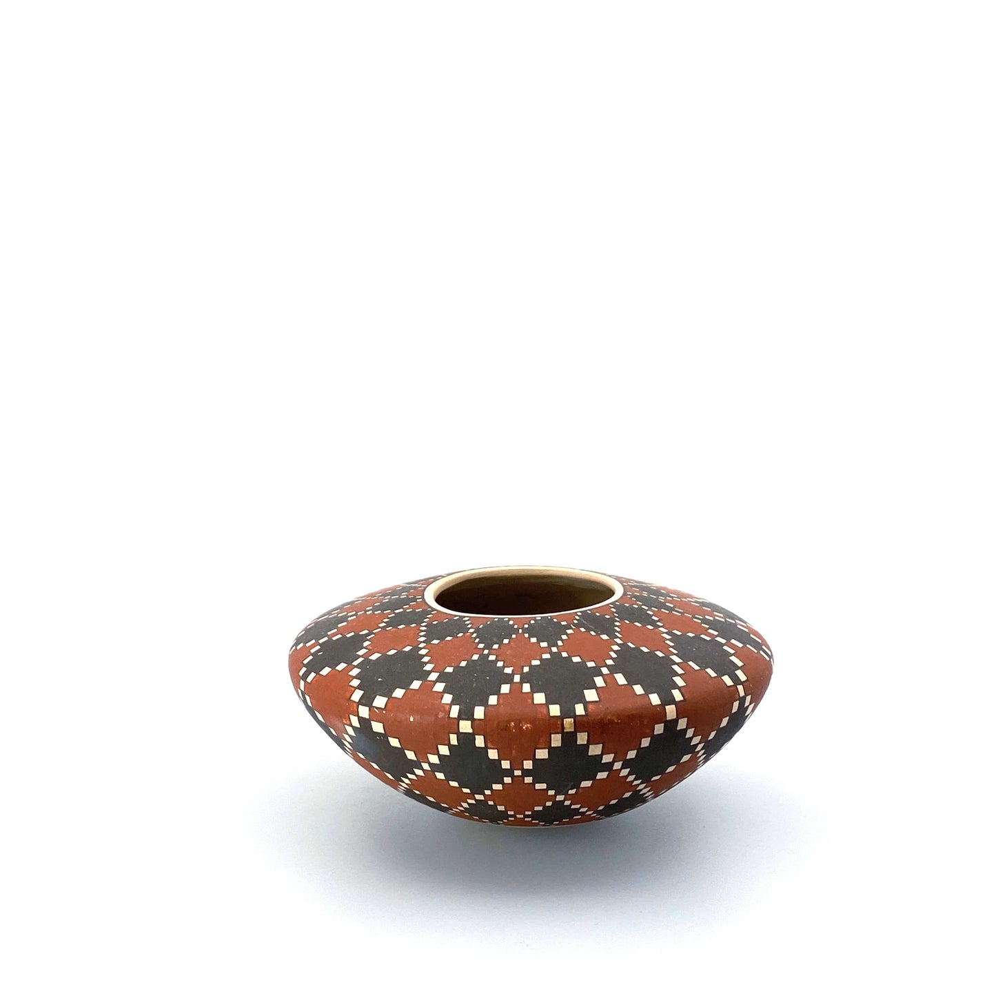 Vintage Julio Mora Seed Pot Mata Ortiz Casas Grandes Black Brown White Diamond