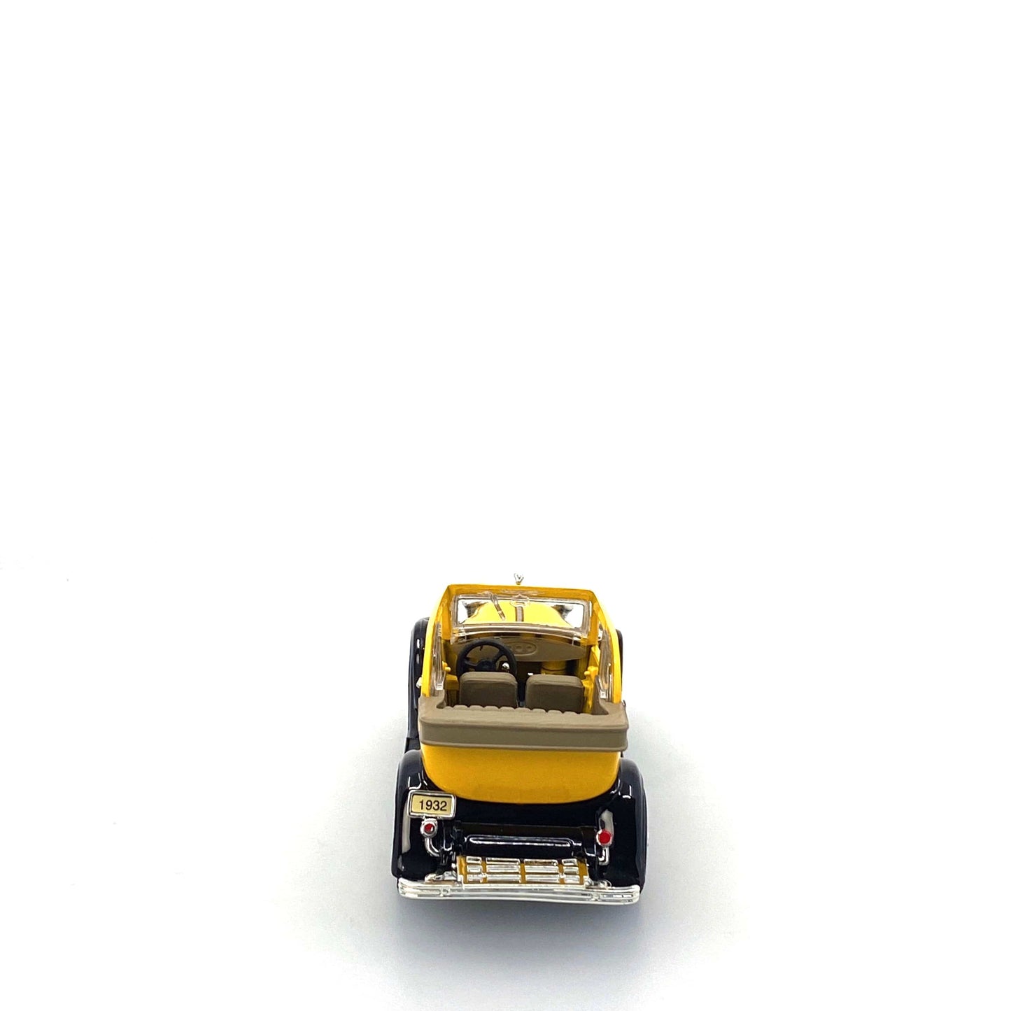 National Motor Museum 1932 Ford Convertible Sedan w/Boot 1:32 | Metal Toy Car