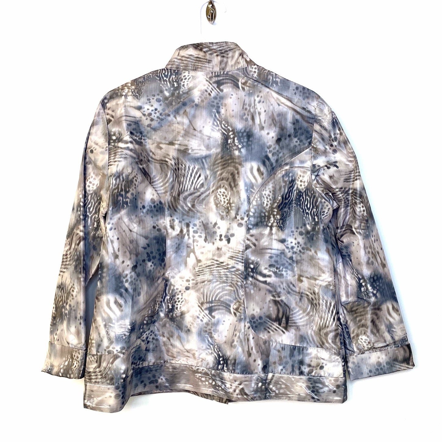 Zenergy by Chicos Womens Size 2 Gray Animal Print Windbreaker Jacket L/s