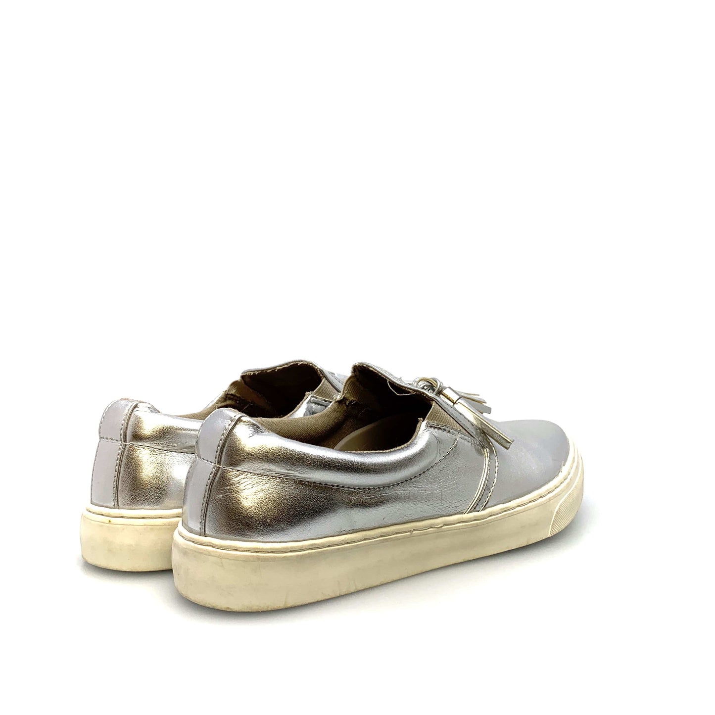 SODA Womens Size 11 Silver Tassled Loafer Sneakers