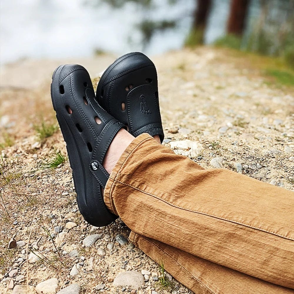 Nuu Sol Size W9/M8 Black Rubber McCall Clogs Shoes | NWT