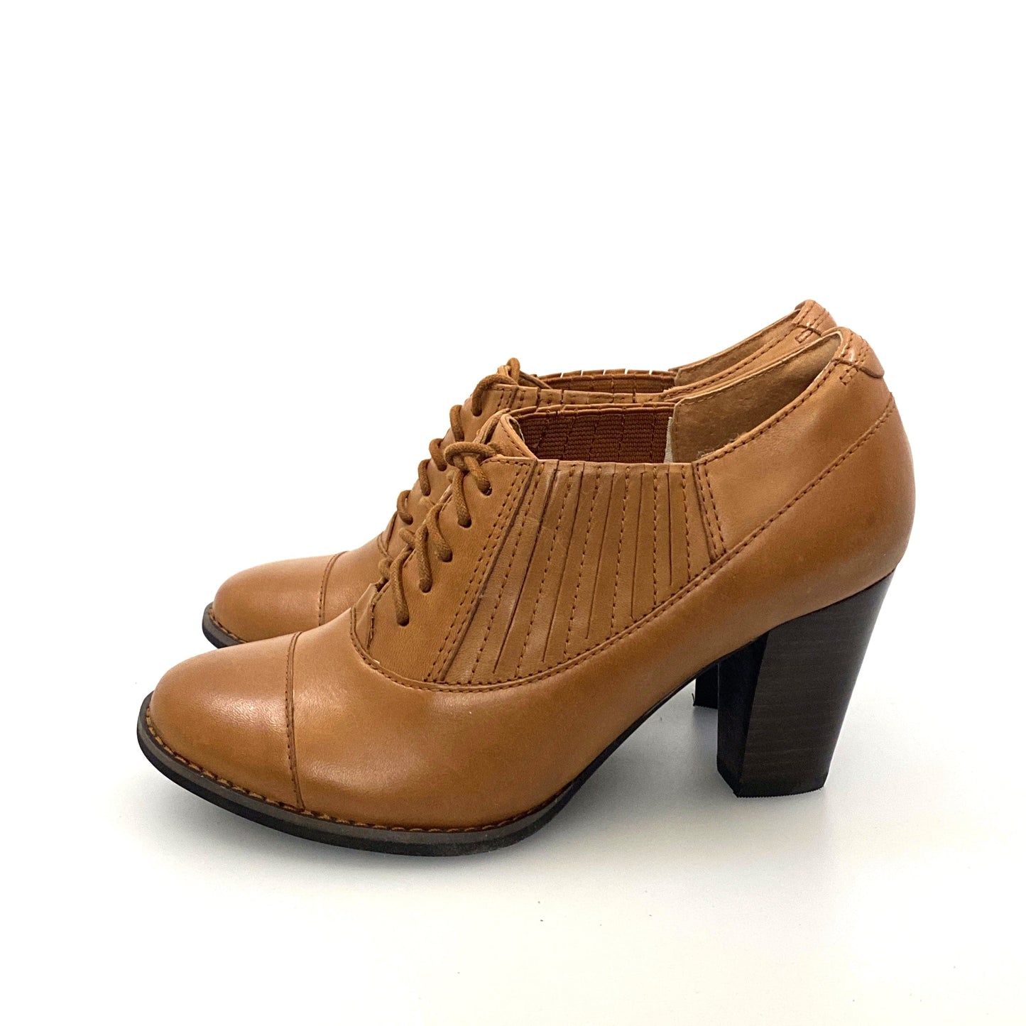 Indigo by Clarks Womens “Heather Merlin” Size 6M Beige Brown Leather Ankle Booties Lace Up