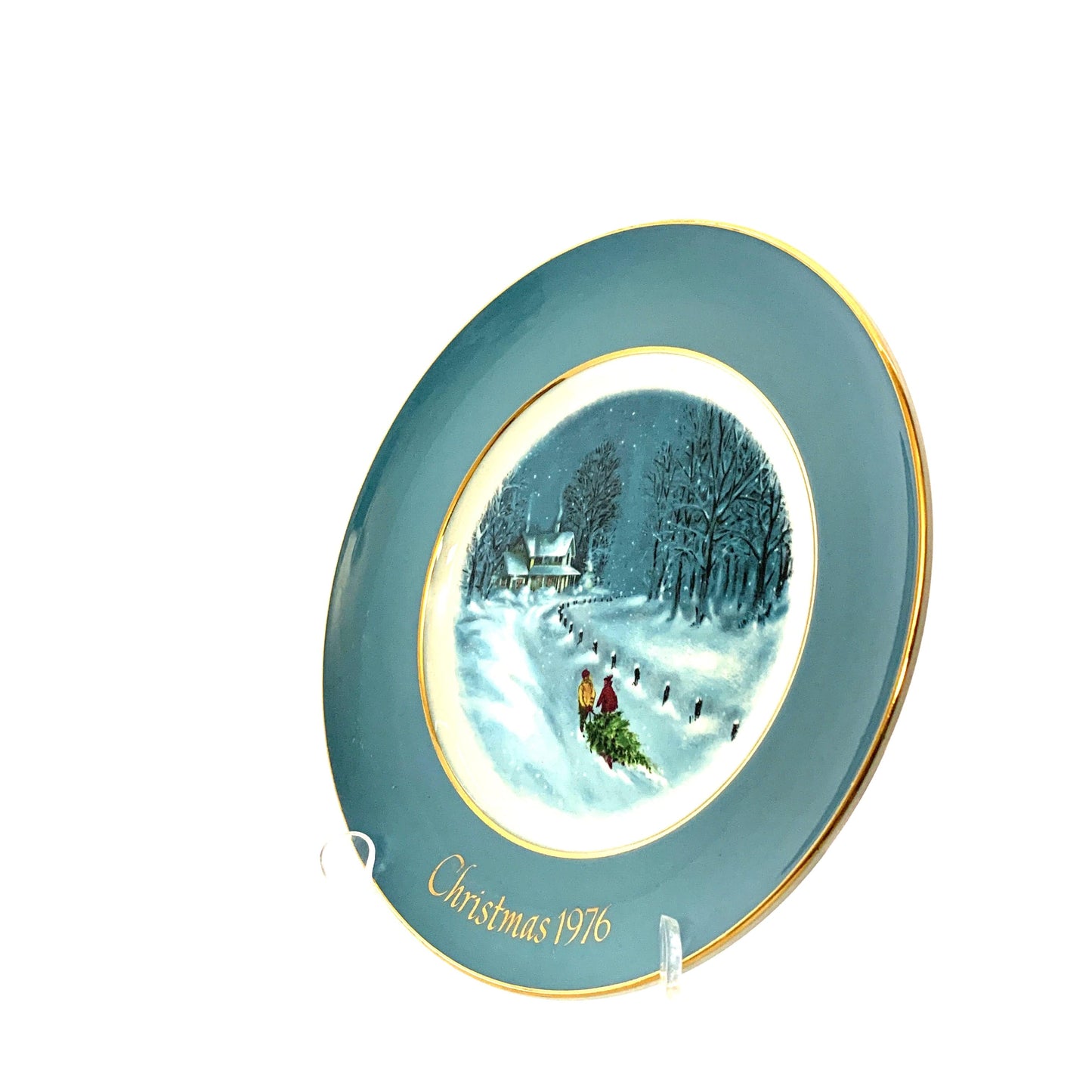 Vintage Avon Christmas Plate Series Third Edition “Bringing Home The Tree” 1976