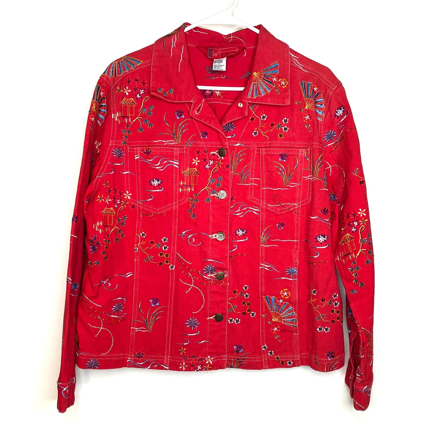 GW Jeans Women's Red Floral Denim Jacket – Pre-Owned, Perfect for Casual Spring/Summer/Fall Wear – Size L