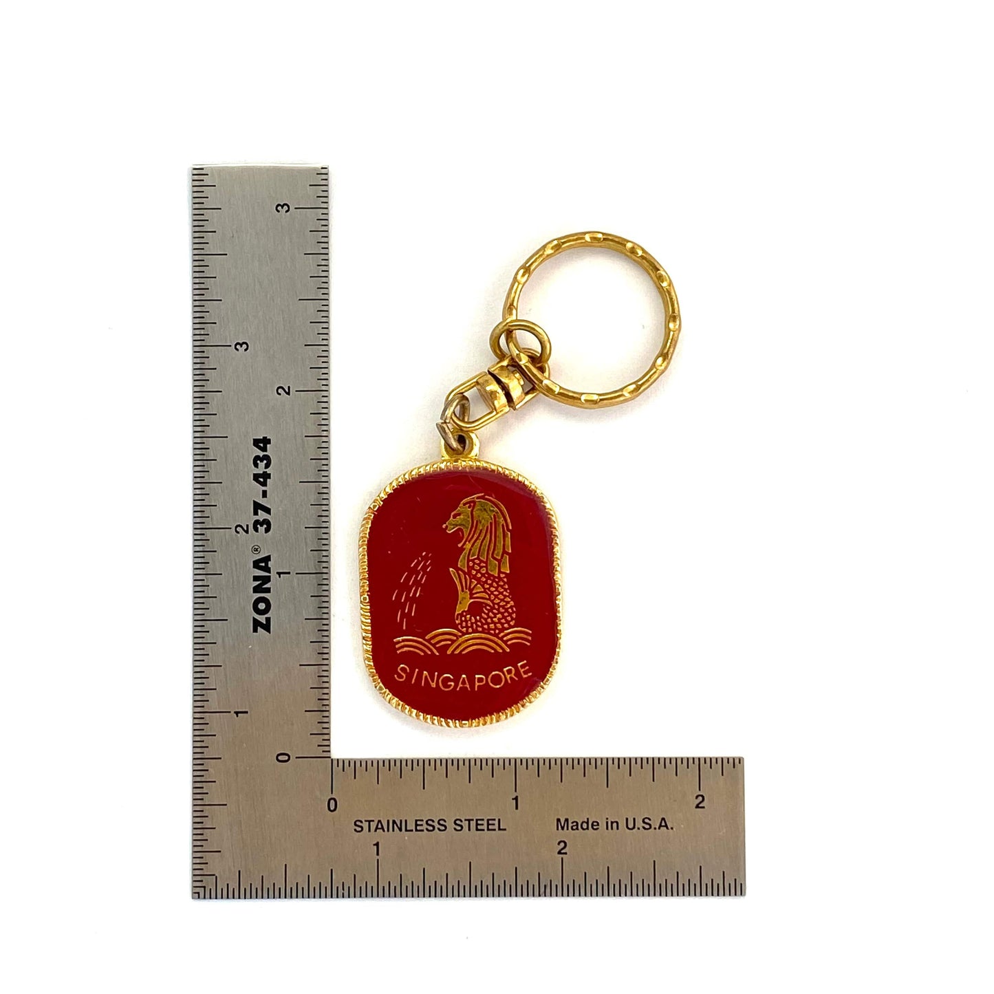 Vintage "Singapore" Goldtone Metal Enamel Travel Souvenir Keychain
