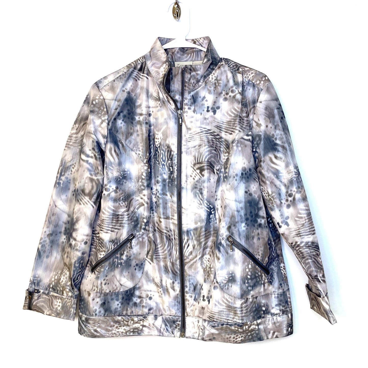 Zenergy by Chicos Womens Size 2 Gray Animal Print Windbreaker Jacket L/s