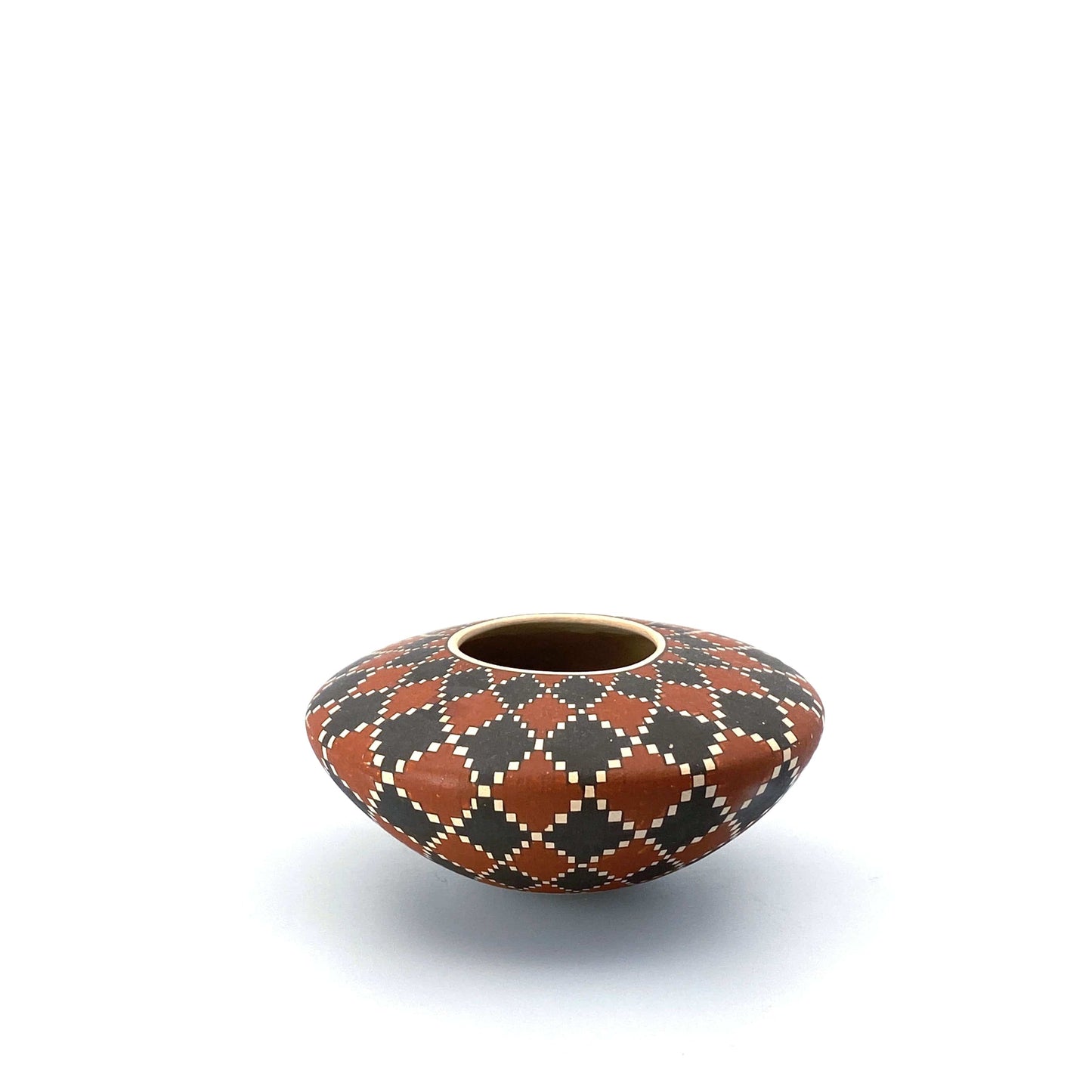 Vintage Julio Mora Seed Pot Mata Ortiz Casas Grandes Black Brown White Diamond