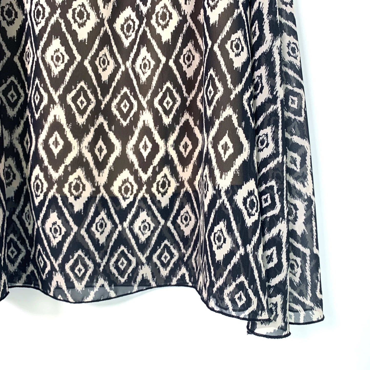 LuLaRoe | Lola Skirt | Geometric Pattern | Black White | Size: 2XL | NWT