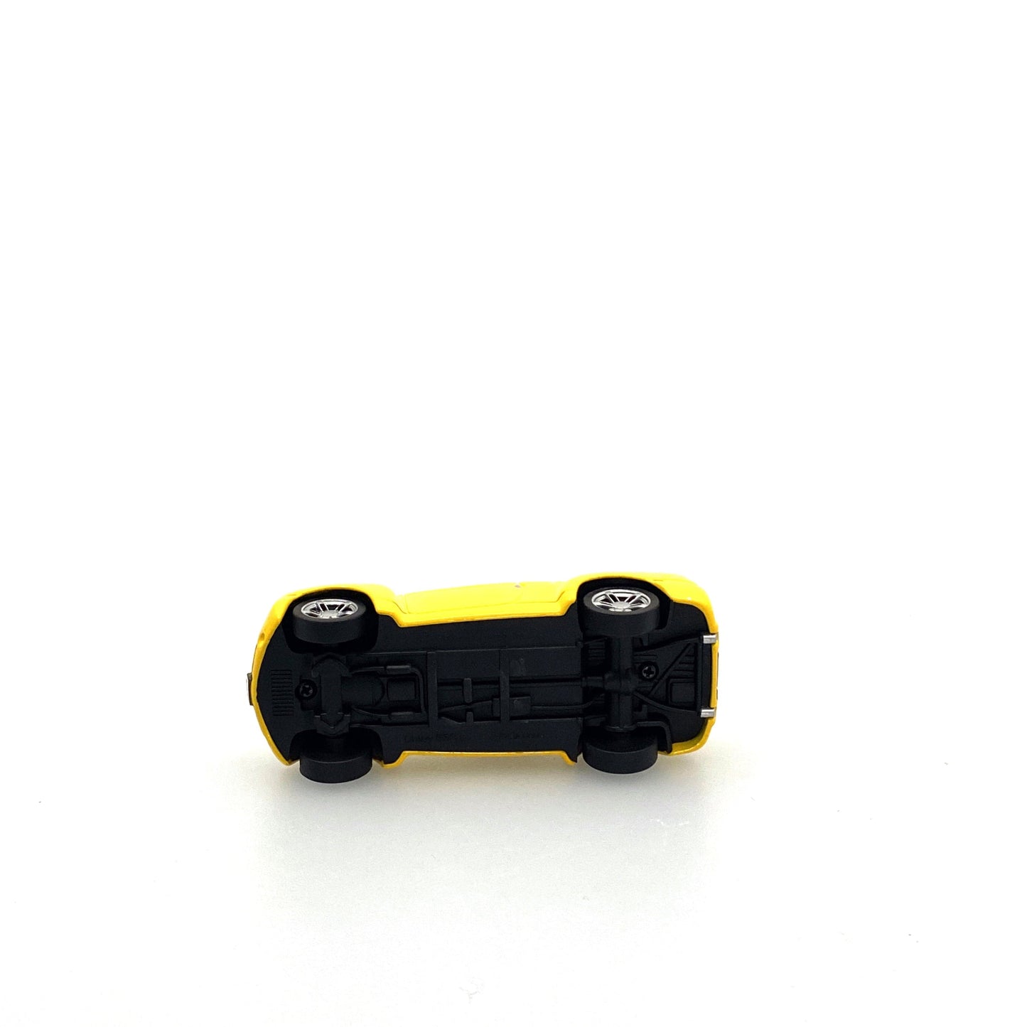 Hallmark Keepsake Christmas Tree Ornament 2004 Chevrolet SSR all-American Truck
