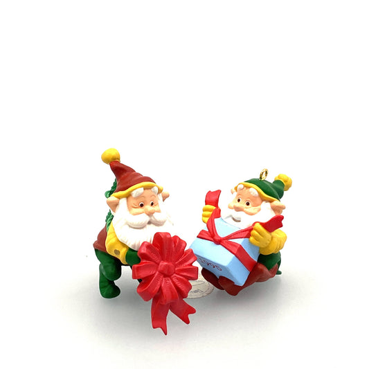 Hallmark Keepsake Christmas Tree Holiday Ornaments Happy Wrappers Hang Togethers